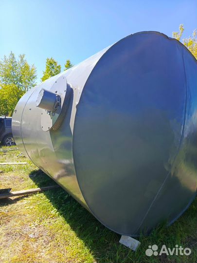 Цистерны емкости бочки