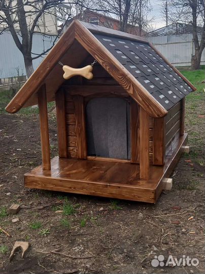 Будка для собаки из массива дерева