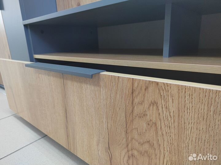 Тумба тв 1,6м «Моника»