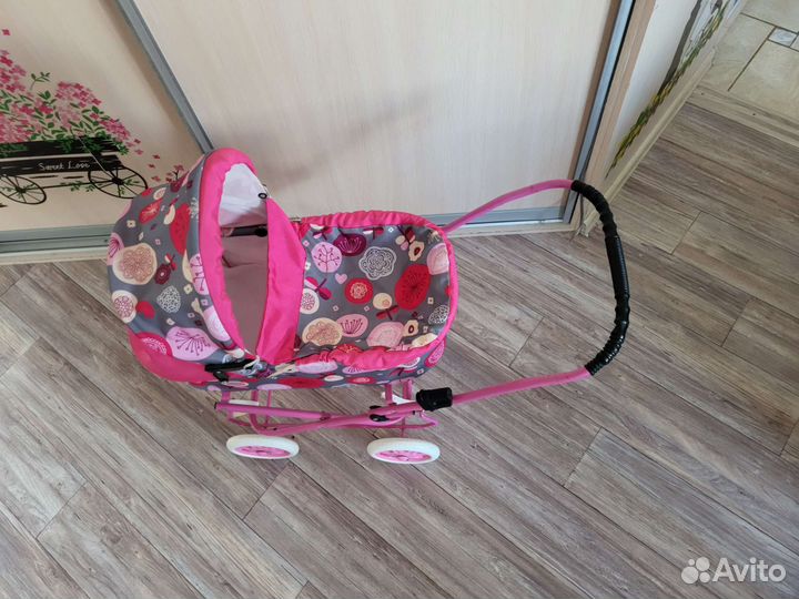 Кукольная коляска