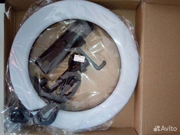 Светодиодная лампа для телефона новая