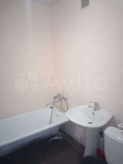 1-к. квартира, 33,3 м², 1/3 эт.