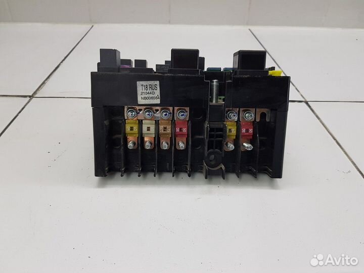 Блок предохранителей (Chery Tiggo 8 Pro)