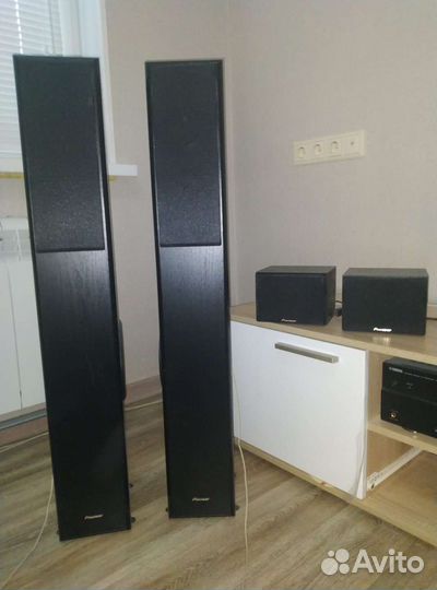 Ресивер Yamaha RX-V371 + колонки Pioneer S-ESR2TB