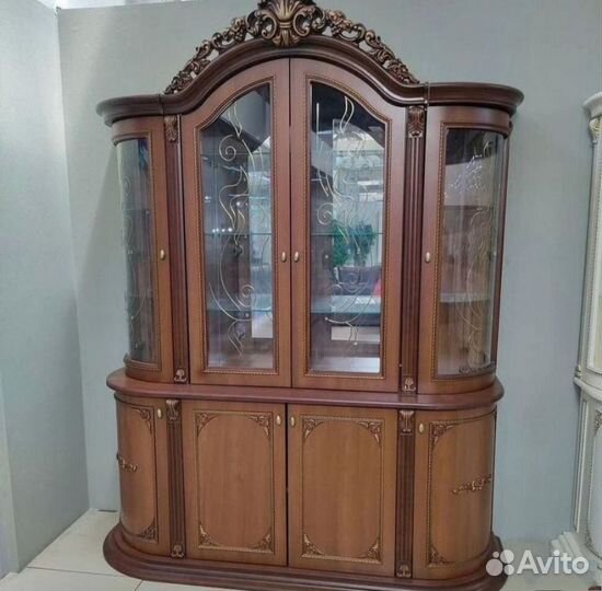 Буфеты и серванты