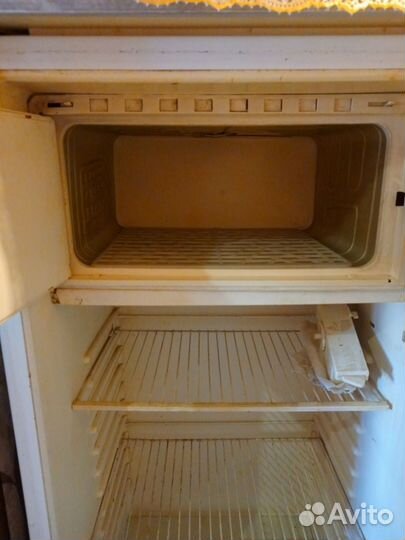 Холодильник бу рабочий на дачу