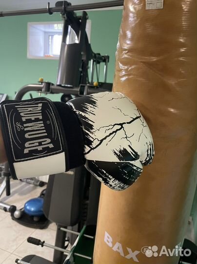 Боксерские перчатки 12 oz 10 oz