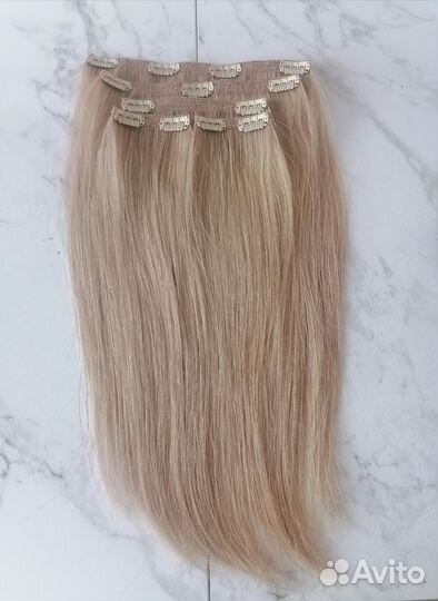 Волосы на заколках натуральные