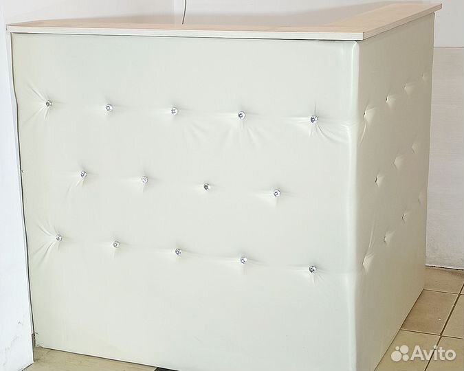 Готовый бизнес шоу-рум женская одежда