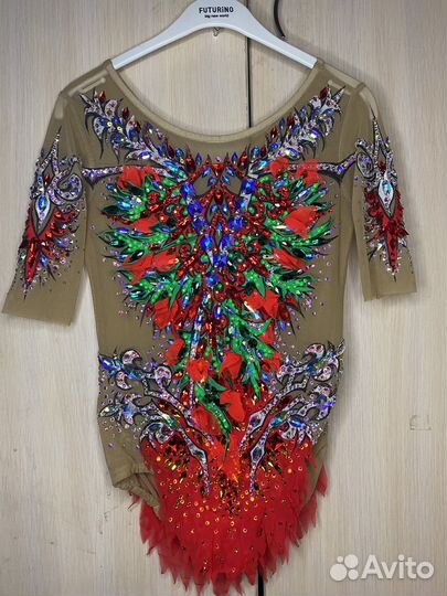 Купальник для художественной гимнастики