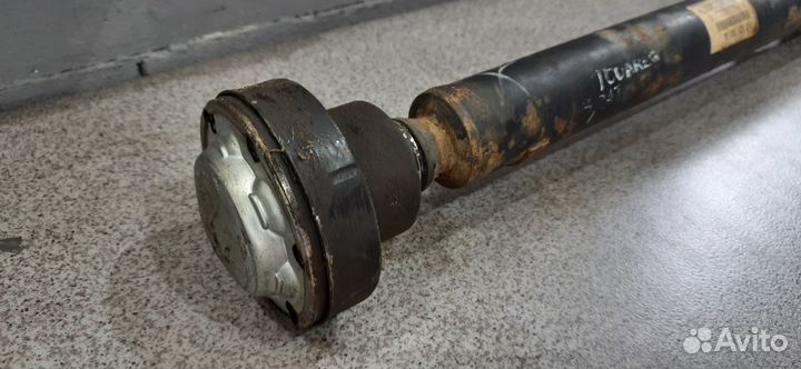 Карданный вал передний 3.2 АКПП VR6 VW Touareg 1