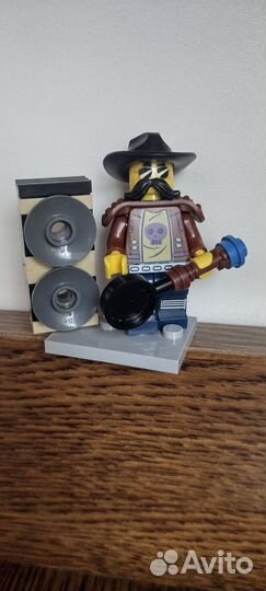 Лего мини фигурка рокера кастом