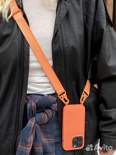 Чехол iPhone на ремне