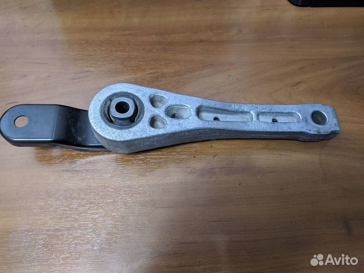 Опора двигателя VAG 1K0199855