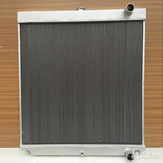 Радиатор водяной Hitachi zx210lck