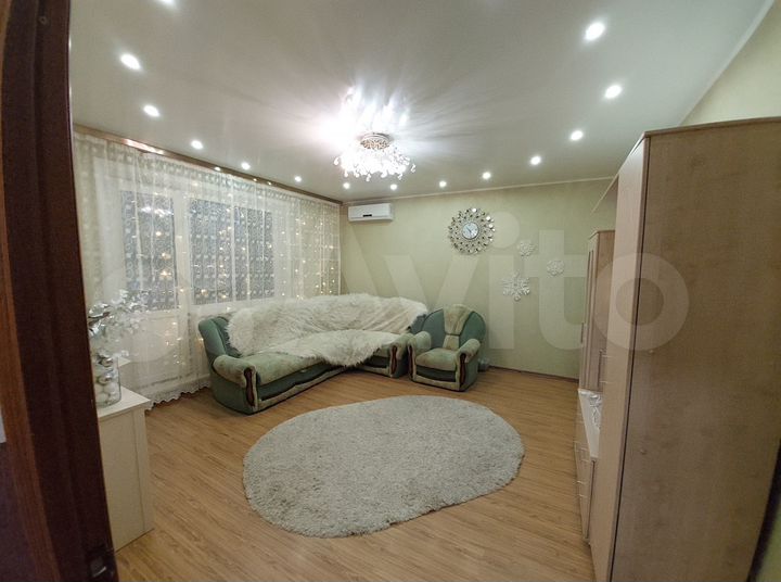 2-к. квартира, 54 м², 3/9 эт.