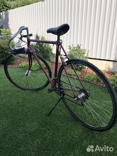 Шоссейный велосипед