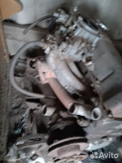 Двигатель 2106