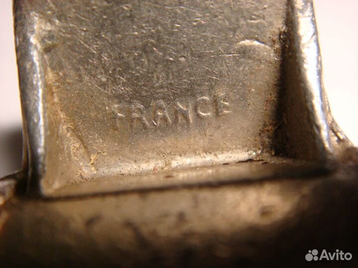 Свисток с компасом. Франция