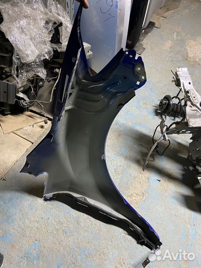 Mazda cx 7 крыло левое