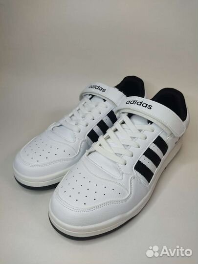 Кроссовки adidas forum