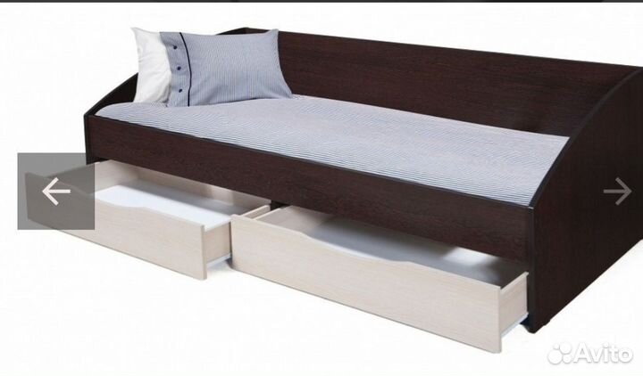 Кровать односпальная с ящиками