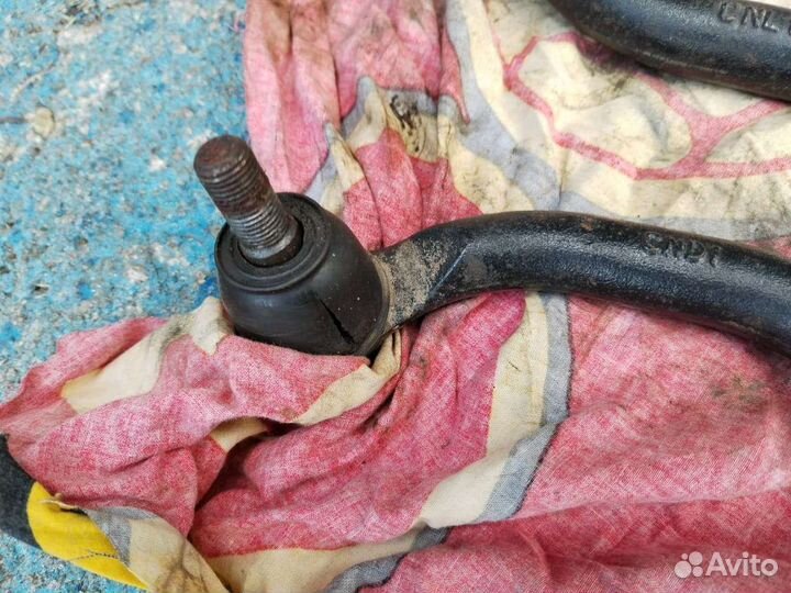 Наконечник рулевой Honda civic 4d