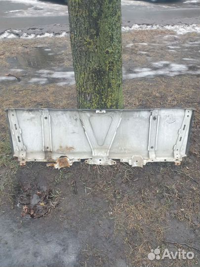 Капот isuzu nqr 75 npr85