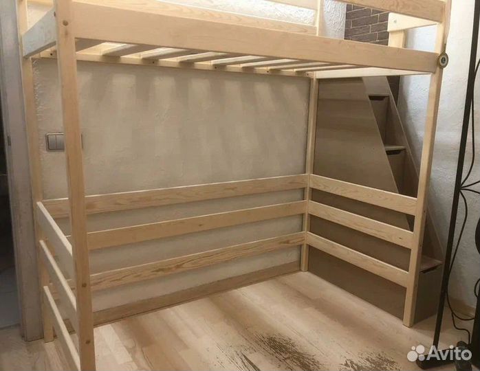 Кровать чердак домик 200х80