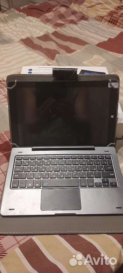 Планшет Haier HV102H с клавиатурой