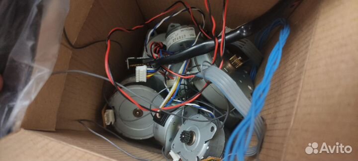 Двигатели постоянного тока и шаговые двигатели