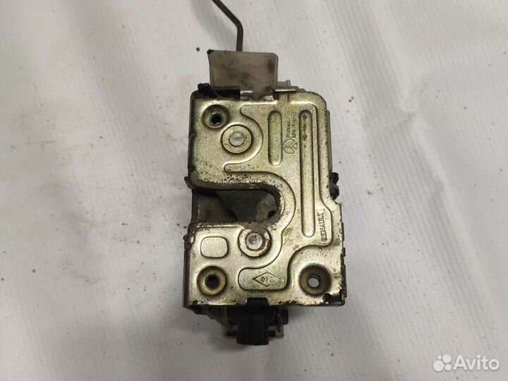 Замок двери задний правый Рено Клио