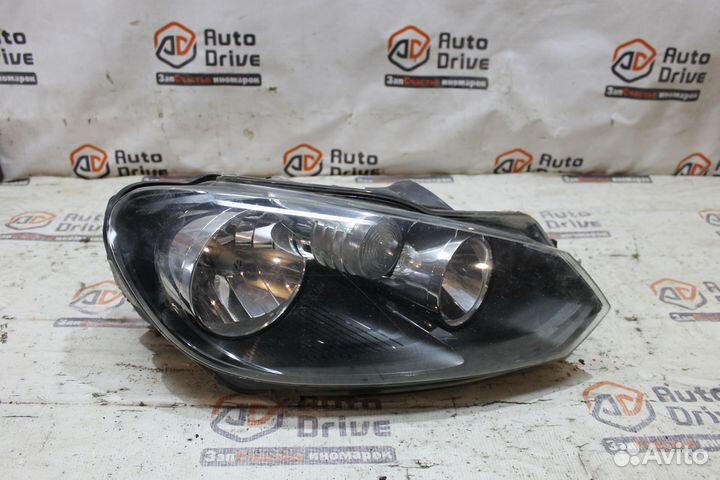 Volkswagen Golf 6 Фара правая