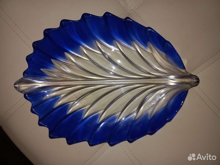 Блюдо из цветного стекла Walther Glas