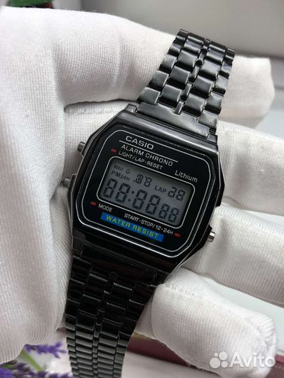 Электронные часы Casio