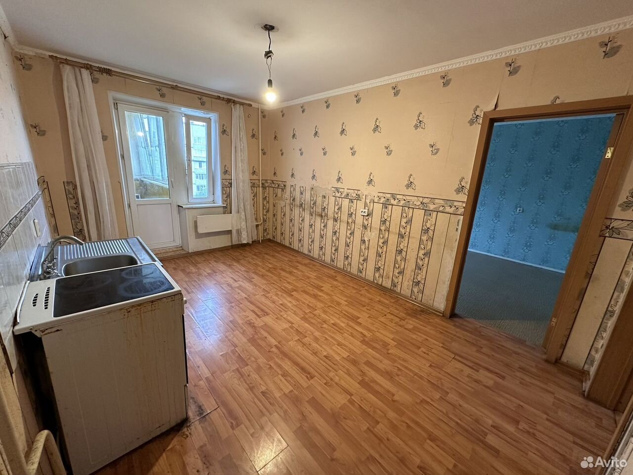 3-к. квартира, 74,1 м², 3/9 эт. на продажу в Киришах — фото 2