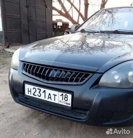 Решетка радиатора 