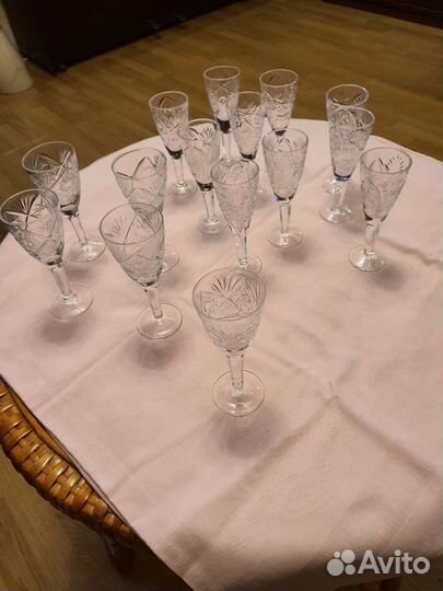 Хрустальные рюмки