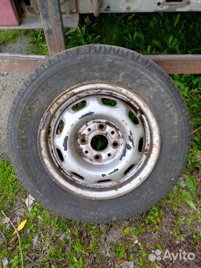 Набор бу колесо диск и шина Vrederstein 175/70R13