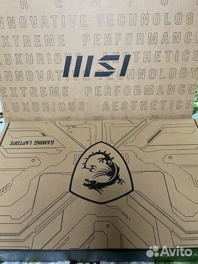 Новый ноутбук MSI Katana 17 B12UCR-1024XRU