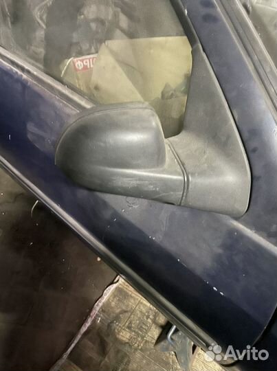 Зеркало наружное правое renault clio 1 1.1 1.2