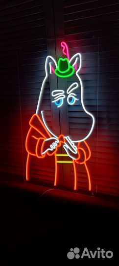 Неоновая вывеска с Гарантией