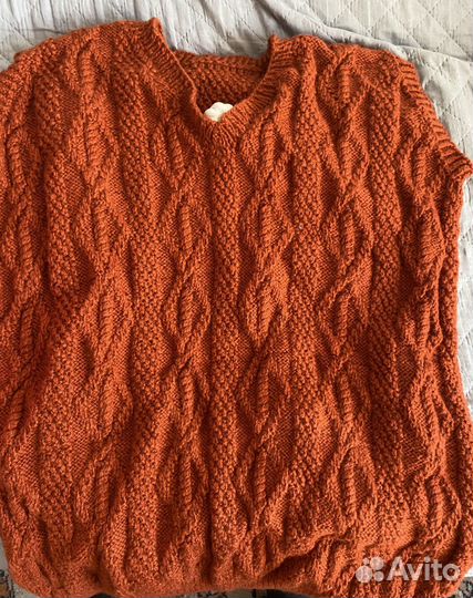 Вязанные безрукавки