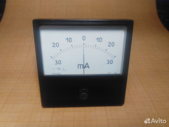 Миллиамперметр 30мА-0-30мА М42300