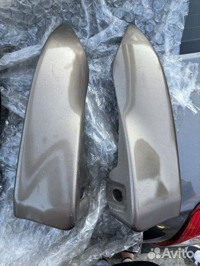 Обвес/накладки/клыки на Toyota Avensis Т250