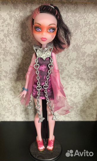 Монстр хай Дракулаура, ула, лора