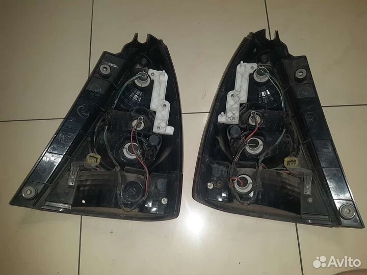 Фонарь задний Субару Форестер sg 2005-2007г.в