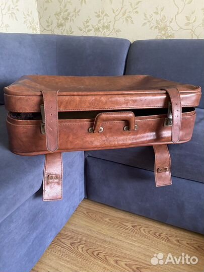 Чемоданы времен СССР