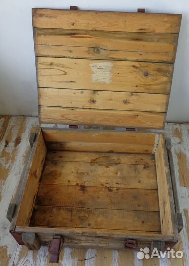 Деревянный военный ящик