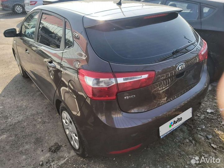 Kia Rio 1.4 AT, 2014, 180 000 км